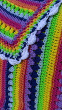 Load image into Gallery viewer, 6-Day Retro Rainbow Blanket - Crochet Pattern by Betty McKnit