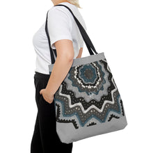 Load image into Gallery viewer, Exclusive Star Blanket Sept' 2025 Winner - Dee Louise Tote