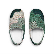 Load image into Gallery viewer, 6-Day Viral Blanket Crochet Pattern Women's Indoor Slippers — Cozy Green House Shoes