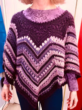 Load image into Gallery viewer, 6-Day Star Poncho - Crochet Pattern by Betty McKnit