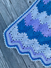 Load image into Gallery viewer, 6-Day Snowflake Blanket Crochet Pattern by Betty McKnit
