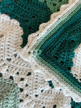 Load image into Gallery viewer, 6-Day Viral Blanket (Adult)- Crochet Pattern by Betty McKnit