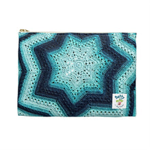 Load image into Gallery viewer, Juniper Moon Farm 6-Day Star Blanket Zipper Pouch
