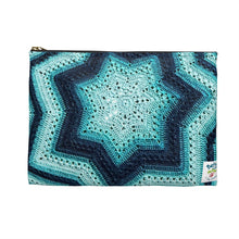Load image into Gallery viewer, Juniper Moon Farm 6-Day Star Blanket Zipper Pouch
