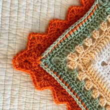 Load image into Gallery viewer, 6-Day Ridgy Didge Superstar Blanket - Crochet Pattern by Betty McKnit
