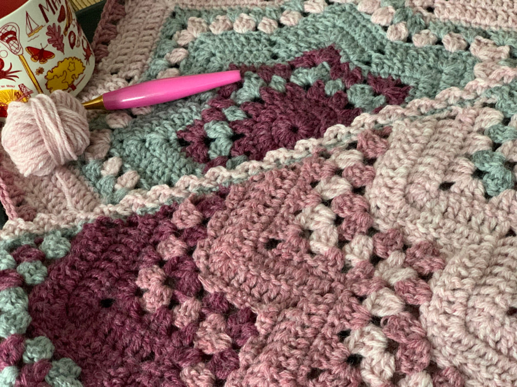 6-Day Sweetheart and Sweetheart Star Blanket Pattern Bundle